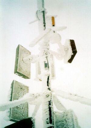 Oe7xgr mast winter.jpg