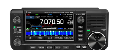 Bild eines Icom IC-705 von vorne.