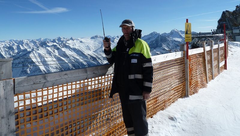 Datei:OE7WWH Gefrorene Wand.jpg