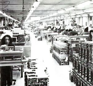 Fukushima Yaesu 1970Factory FT101.jpg